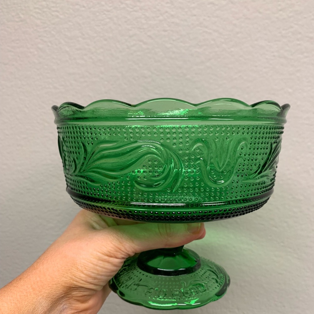 Vintage E.O. Brody Co. M6000 emerald Pedestal dish
